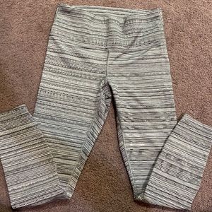 Athleta 7/8 Leggings